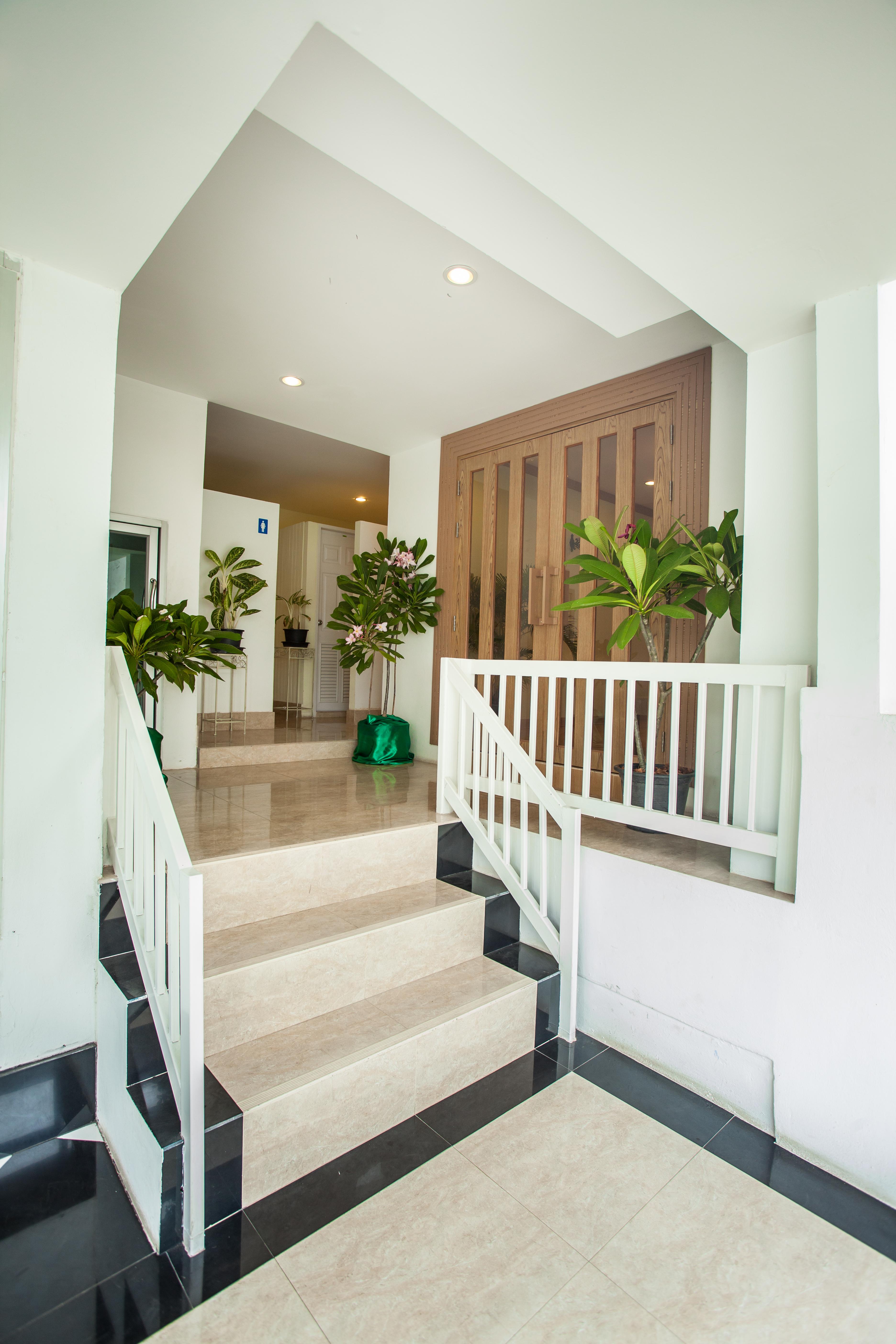 Paradise Hotel Udonthani Buitenkant foto