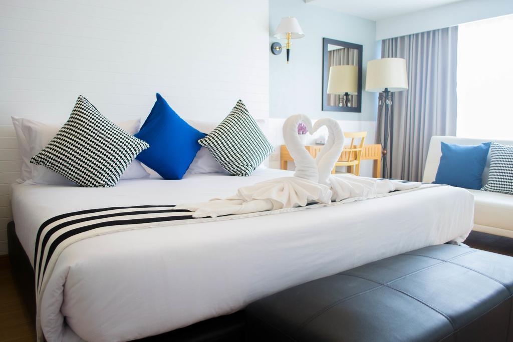 Paradise Hotel Udonthani Buitenkant foto